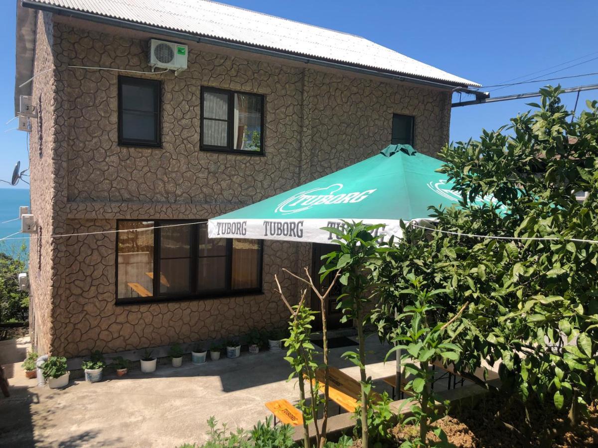 Guesthouse On Sovhoznaya 18 Gagra Esterno foto
