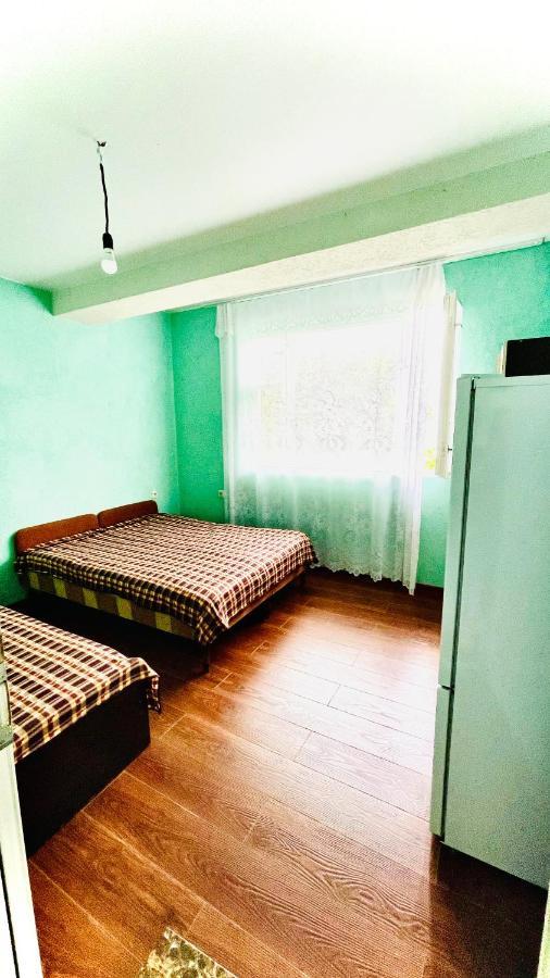 Guesthouse On Sovhoznaya 18 Gagra Esterno foto