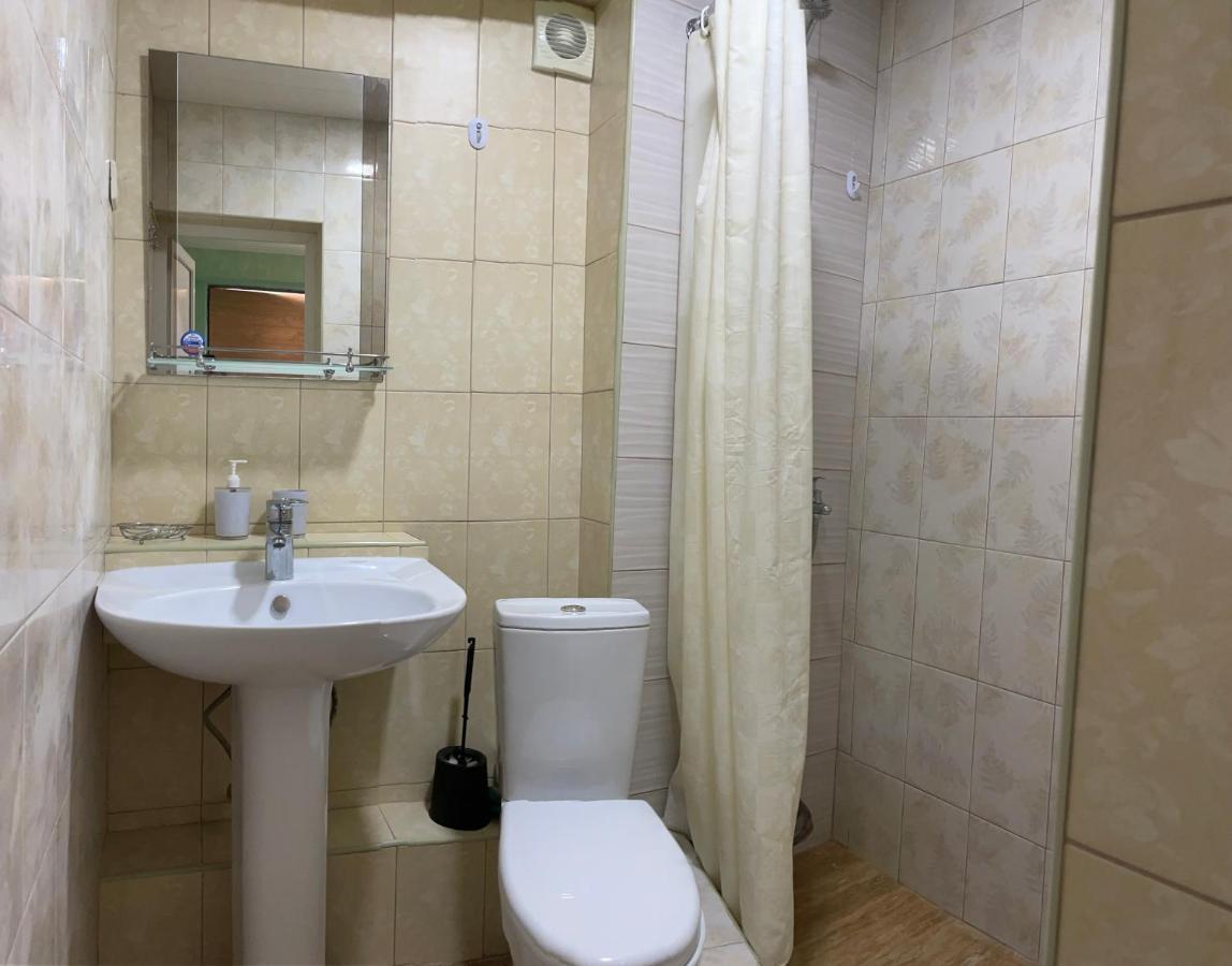 Guesthouse On Sovhoznaya 18 Gagra Esterno foto