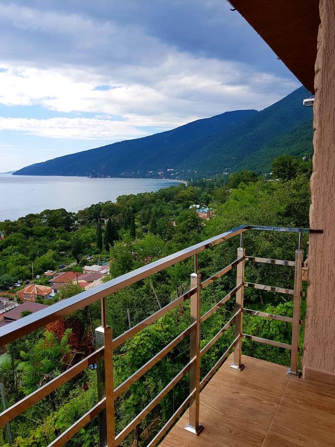 Guesthouse On Sovhoznaya 18 Gagra Esterno foto